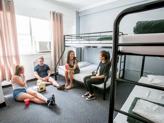 Nghỉ tại các hostel sẽ giúp bạn tiết kiệm chi phí đáng kể - du lịch úc cần bao nhiêu tiền