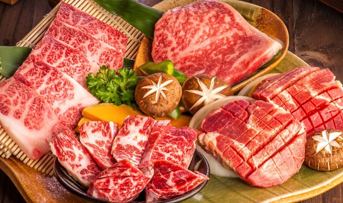 Món ăn Úc - Từng lát thịt hồng tươi khi được nấu chín thì tan trong miệng