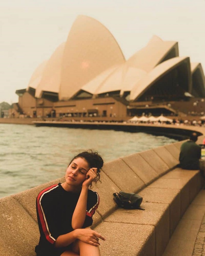 Du khách trải nghiệm nhà hát con sò Sydney