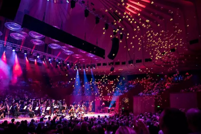 Thưởng thức âm nhạc tại lễ hội ánh sáng Vivid Sydney