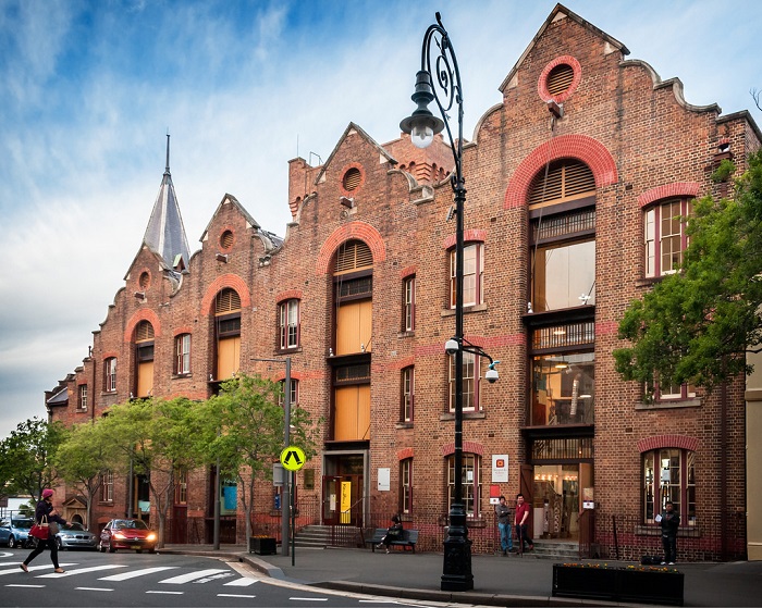 Du lịch Sydney nên đi đâu - Khu lịch sử The Rocks.