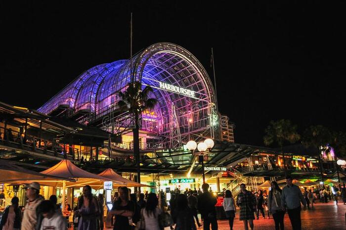 Trung tâm mua sắm ở Sydney - Harbourside phù hợp hoạt động giải trí về đêm.