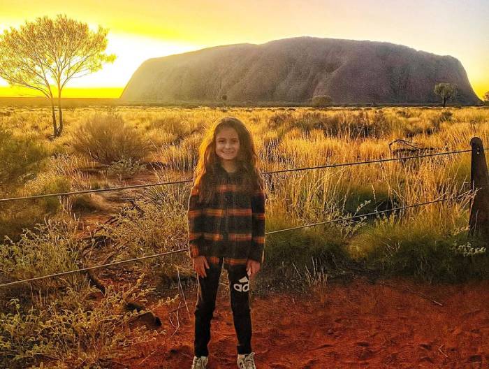 Du lịch Uluru - khối núi đỏ linh thiêng nước Úc