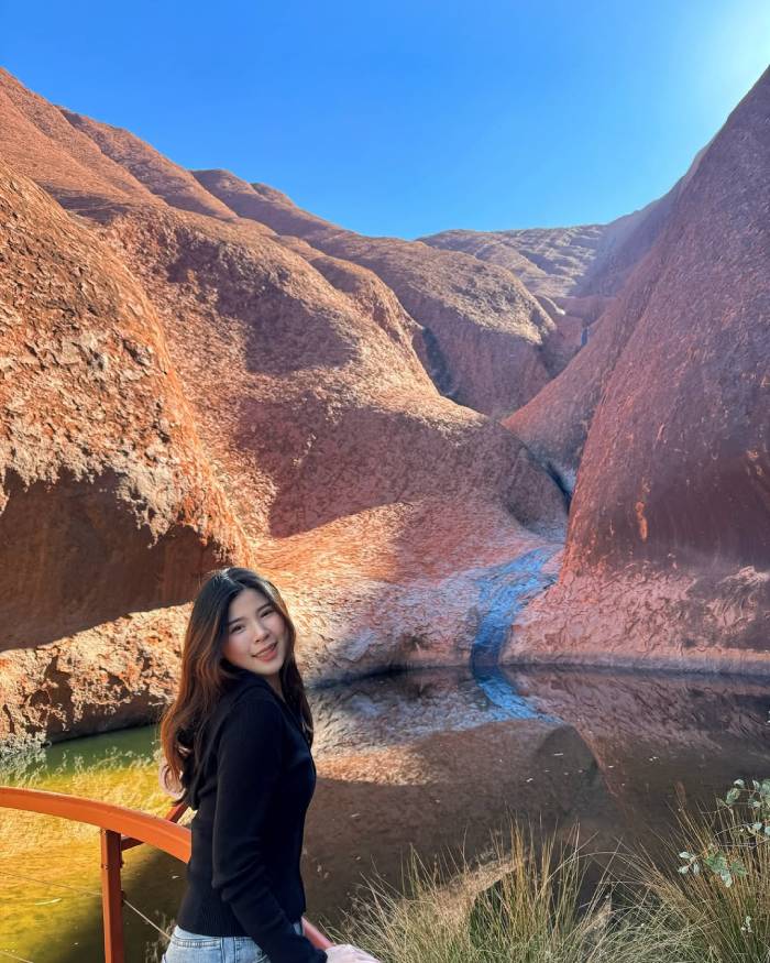 Du lịch Uluru - khối núi đỏ linh thiêng nước Úc