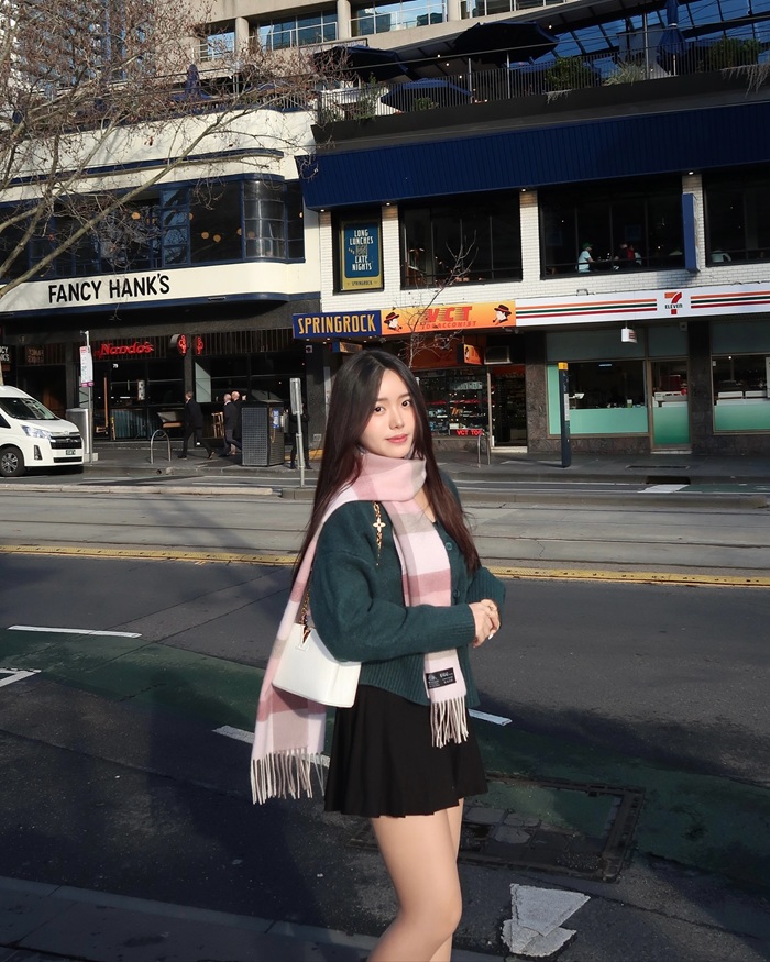 Vẻ đẹp trầm lắng và cổ kính của Melbourne trong ngày đông lạnh. Nguồn: jessynjingga