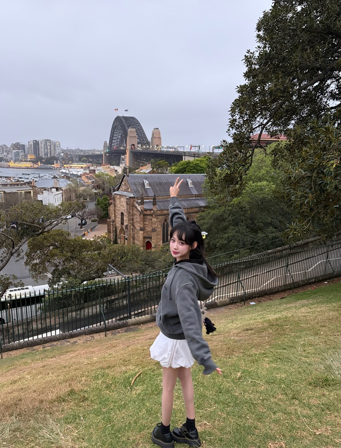 Chiêm ngưỡng vẻ đẹp cuốn hút của thành phố Sydney bên bờ biển. Nguồn: y_seu_l
