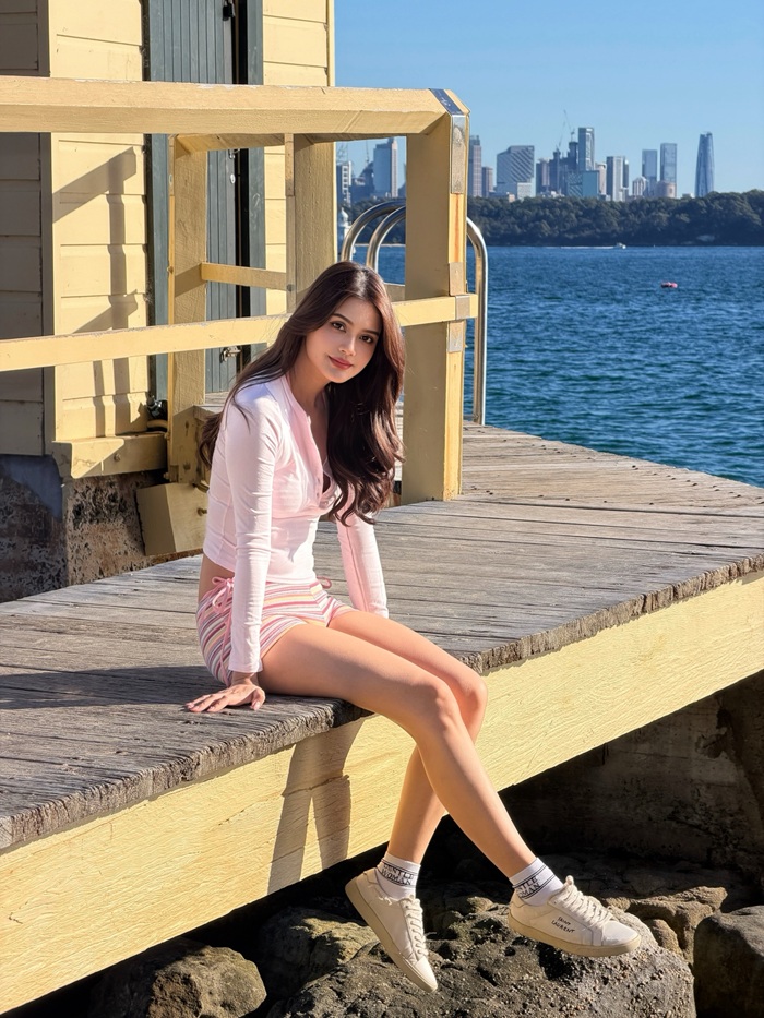 Tận hưởng không khí nhộn nhịp mùa hè tại bãi biển Bondi Beach. Nguồn: beaverppp
